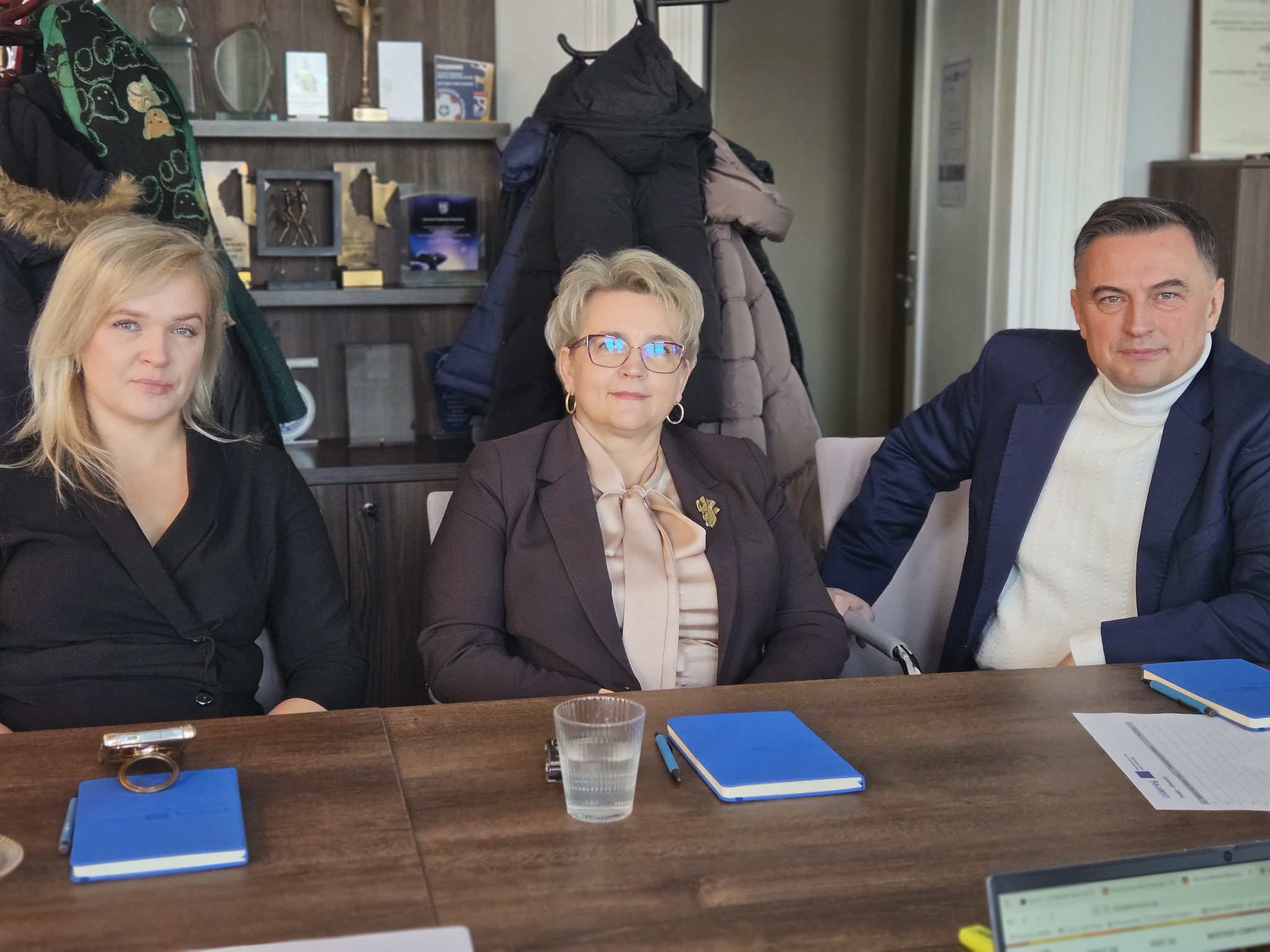 Przedstawiciele instytucji uczestniczący w warsztatach projektu Carpathia Museum Pass w Rzeszowie – współpraca transgraniczna w ramach Interreg Polska–Słowacja z udziałem Centrum Analiz Transgranicznych PANS w Jarosławiu